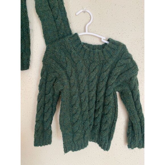 Kids Handmade Green Cable Knit Sweater - Matching Sibling Sweaters - Picture 6 of 9